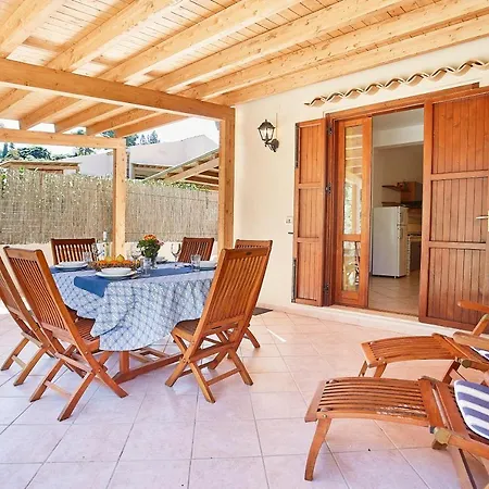 Apartment Case Di Calamazzo *