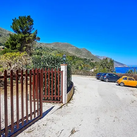 Apartment Case Di Calamazzo