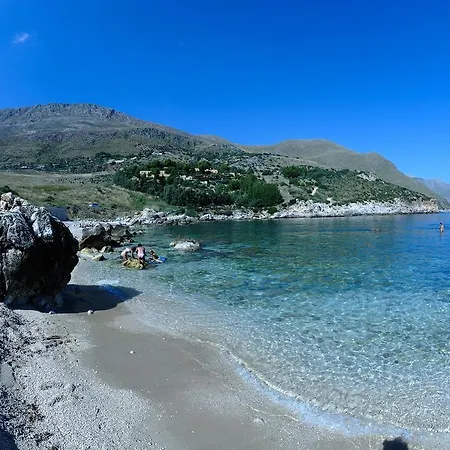 Case Di Calamazzo * Scopello (Sicily)