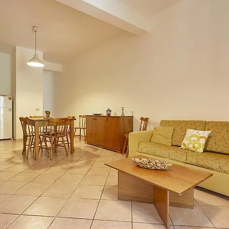 Apartment Case Di Calamazzo